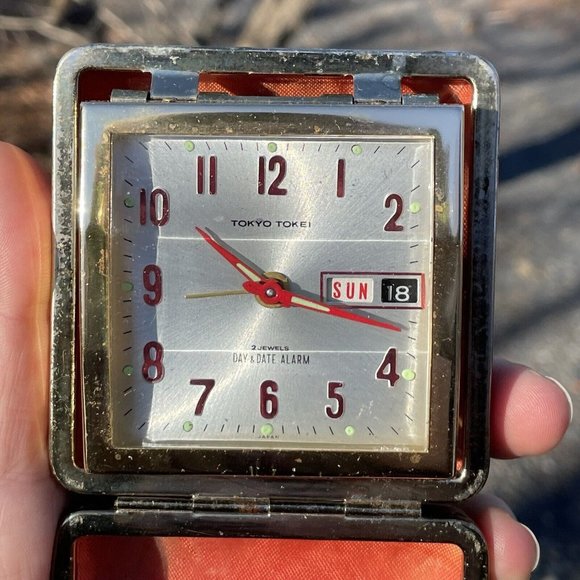 Vintage Tokyo Tokei 2 Jewels Red TESTED - Works - Alarm Folding Clock MCM RETRO - Picture 6 of 12
